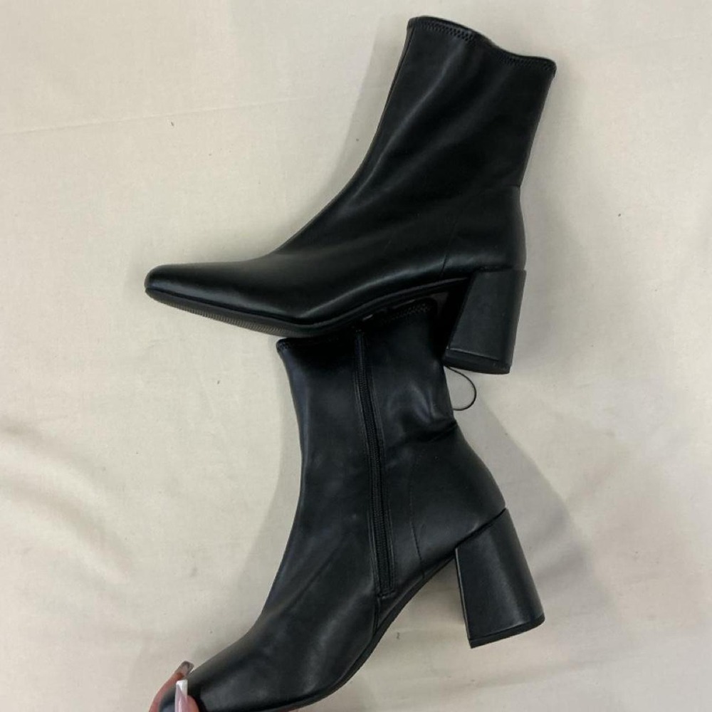 Brand new with tags A New Day black ankle boots